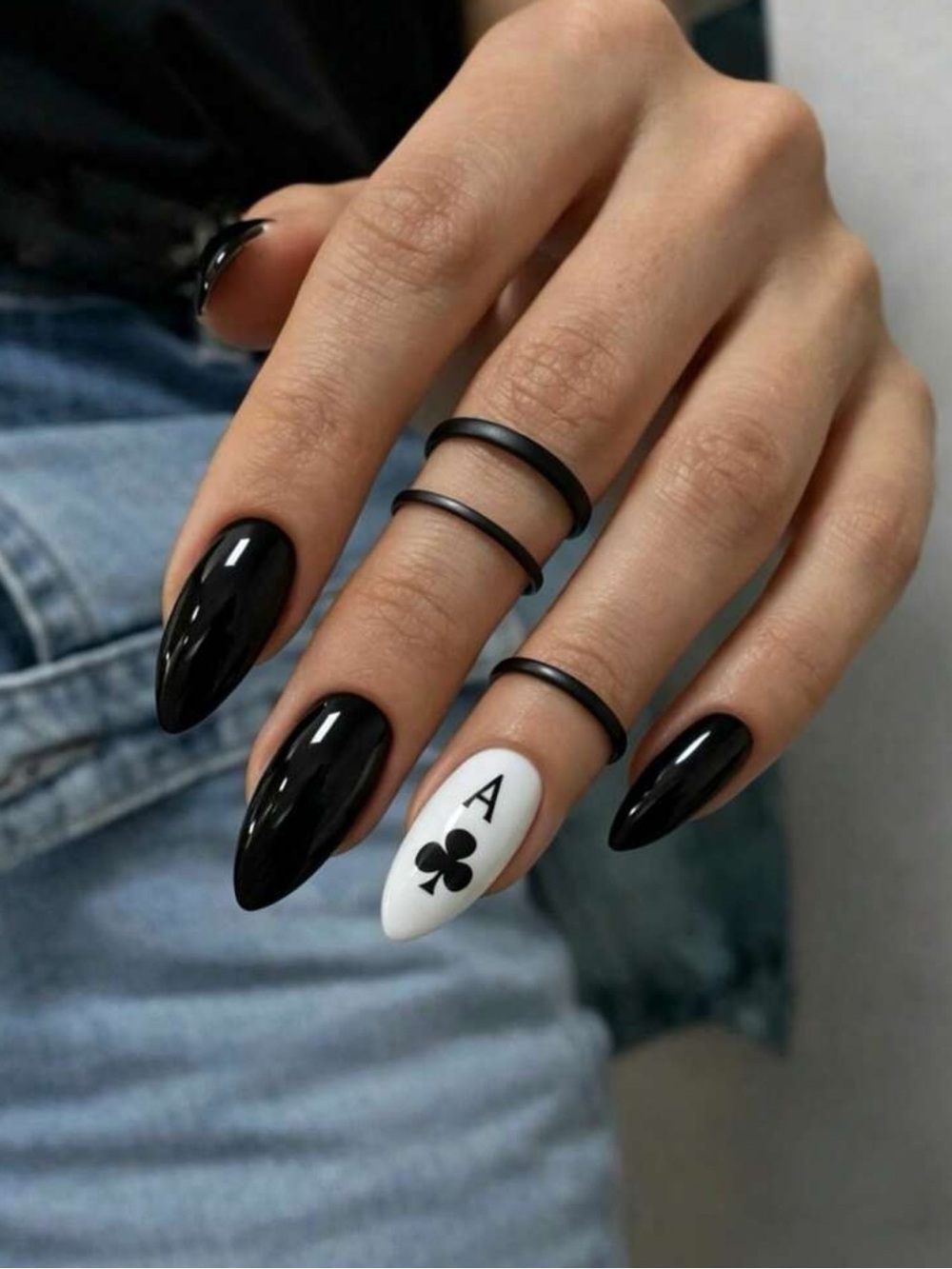 24pc Press On Nail Set from the Nail Bar 💅